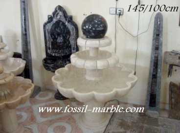相片: 出售 装饰 FONTAINE AVEC GROSSE BOULE TOURNANT PAR DE L'EAU - FONTAINE AVEC GROSSE BOULE TOURNANT PAR DE L'EAU