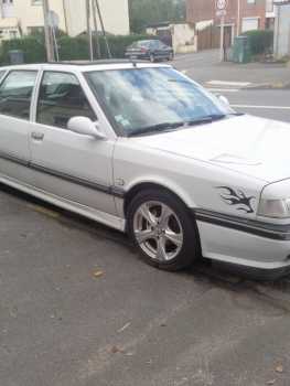相片: 出售 汽车 RENAULT - R21