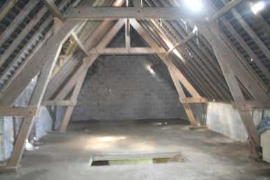 相片: 出售 小农场 150 m2