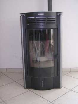 相片: 出售 电家用电器 PROLINE - POELE A GRANULES DE BOIS