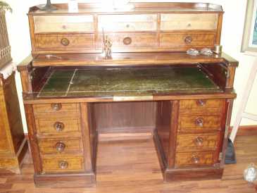 相片: 出售 其它对象 BUREAU A CAISSONS