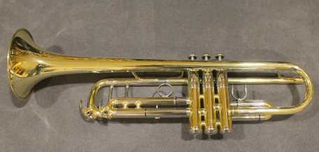 相片: 出售 黄铜、woodwind 和其它管乐器 YAMAHA - YAMAHA XENO YTR 8335