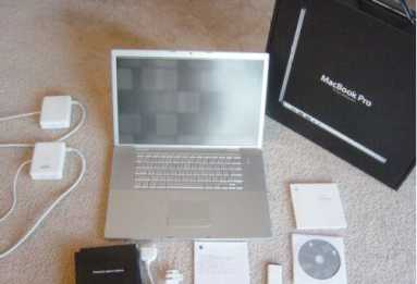 相片: 出售 办公计算机 APPLE - MACBOOK PRO 17,  2.13 DUO, 2G RAM, LAPTOP