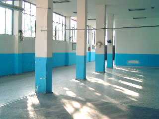 相片: 租 其他人 300 m2