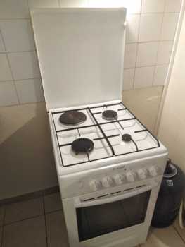 相片: 出售 电家用电器 BRANDT - KM1050W