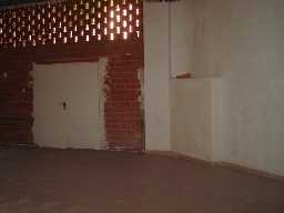 相片: 租 商店 130 m2