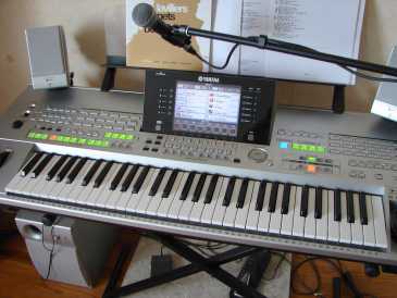 相片: 出售 钢琴和合成器 YAMAHA - TYROS 1