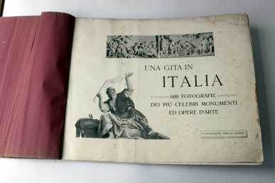 相片: 出售 相片/海报 UNA GITA IN ITALIA, UM1910