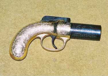 相片: 出售 其它对象 PISTOLAS ANTIGUAS