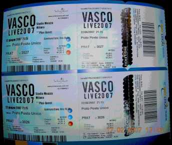 相片: 出售 音乐会票 VASCO ROSSI TOUR 22.06 - MILANO SAN SIRO