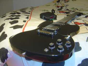 相片: 出售 吉他和其它弦乐器 GIBSON - TONY IOMMI SIGNATURE