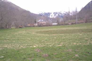 相片: 出售 土地 2,500 m2