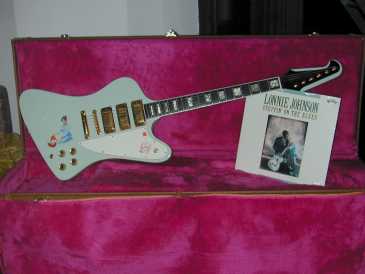 相片: 出售 吉他和其它弦乐器 GIBSON - FIREBIRD VII