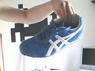 相片: 出售 衣物 OASICS - CHAUSSURES SPORTIVE