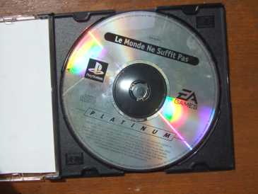 相片: 出售 电子游戏 PLAYSTATION - 007 LE MONDE NE SUFFIT PAS