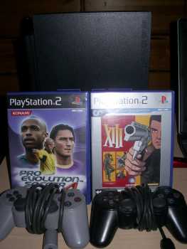 相片: 出售 电子游戏 SONY - PS2 ADAPTATEUR RESEAU SONY 3 JEUX 2 MANETTE