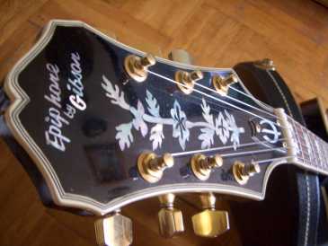 相片: 出售 吉他和其它弦乐器 EPIPHONE BY GIBSON - SHERATON