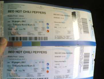 相片: 出售 音乐会票 RED HOT CHILI PEPPERS_UNICA TAPPA ITALIANA - UDINE