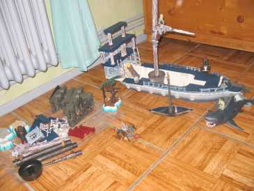 相片: 出售 legos/playmobils/meccanos LEGO - BATEAU PIRATE