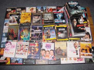 相片: 出售 DVD LOT DE 79 DVD