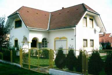相片: 出售 大房子 130 m2