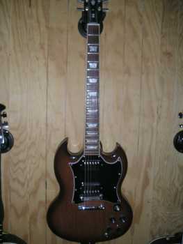 相片: 出售 吉他和其它弦乐器 GIBSON SG - GIBSON SG