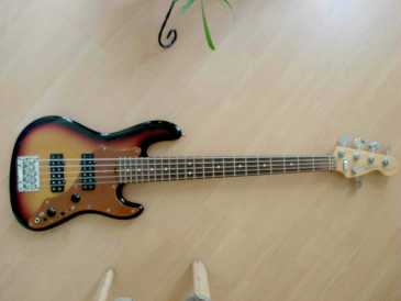 相片: 出售 吉他和其它弦乐器 FENDER - ROSCOE BECK