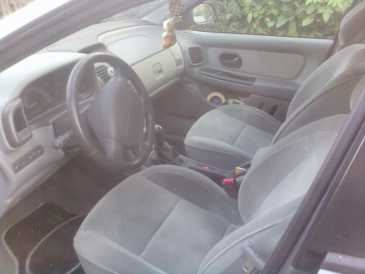 相片: 出售 汽车 RENAULT - Laguna
