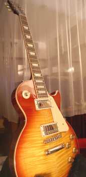 相片: 出售 吉他和其它弦乐器 GIBSON - LES PAUL STANDARD 50 PREMIUM PLUS,HERITAGE CHERRY