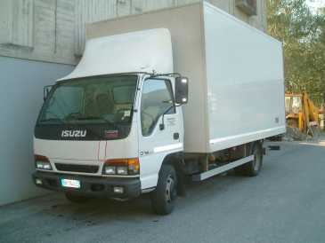 相片: 出售 卡车和公共事业 ISUZU