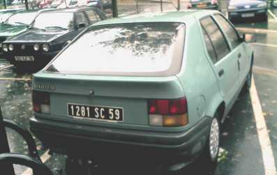 相片: 出售 汽车 RENAULT - R19