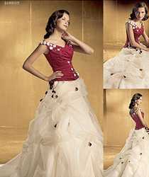 相片: 出售 衣物 妇女 - LA SPOSA/PRONOVIAS