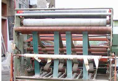相片: 出售 工具 RIBOBINATRICE PER ROTOLI INDUSTRIALI