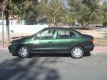 相片: 出售 汽车 RENAULT - Laguna II
