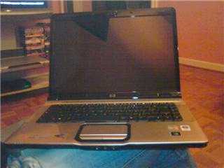 相片: 出售 便携式计算机 HP - HP PAVILION MEDIA CENTER DV6620EF 15.4