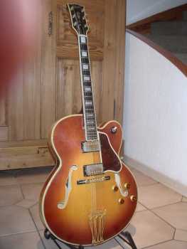 相片: 出售 吉他和其它弦乐器 GIBSON - BYRDLAND