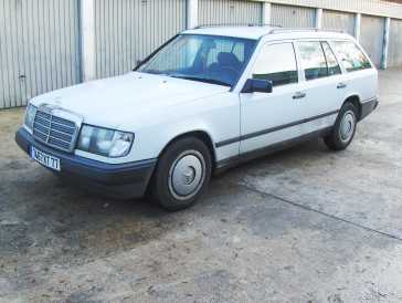 相片: 出售 汽车 MERCEDES - 200
