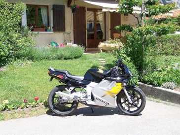 相片: 出售 摩托车 125 cc - HONDA - NSR R