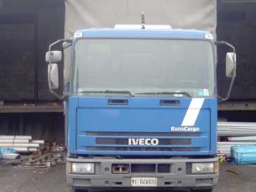 相片: 出售 卡车和公共事业 IVECO - 75 E 15