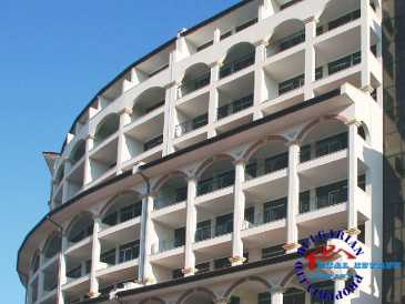 相片: 出售 2 间卧室公寓 52 m2