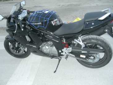 相片: 出售 摩托车 600 cc - HYOSUNG