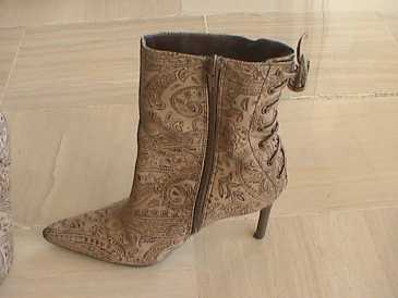 相片: 出售 鞋子 妇女 - AUTRE - BOTTINES