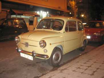 相片: 出售 汽车 SEAT - 600 E
