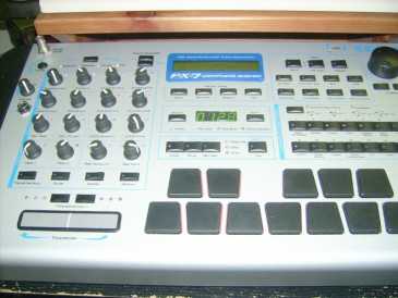 相片: 出售 钢琴和合成器 E-MU PX-7 - E MU PX-7