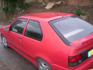 相片: 出售 汽车 RENAULT - R19