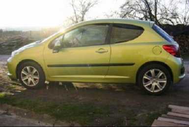 相片: 出售 汽车 PEUGEOT - 207