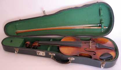 相片: 出售 吉他和其它弦乐器 REPLICA DE STRADIVARIUS - VIOLIN DE XAVIER CUGAT REPLICA DE STRADIVARIUS