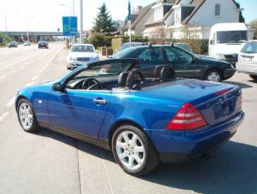 相片: 出售 汽车 MERCEDES - SLK
