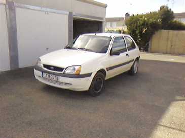 相片: 出售 汽车 FORD - Fiesta