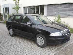 相片: 出售 汽车 SKODA - OCTAVIA